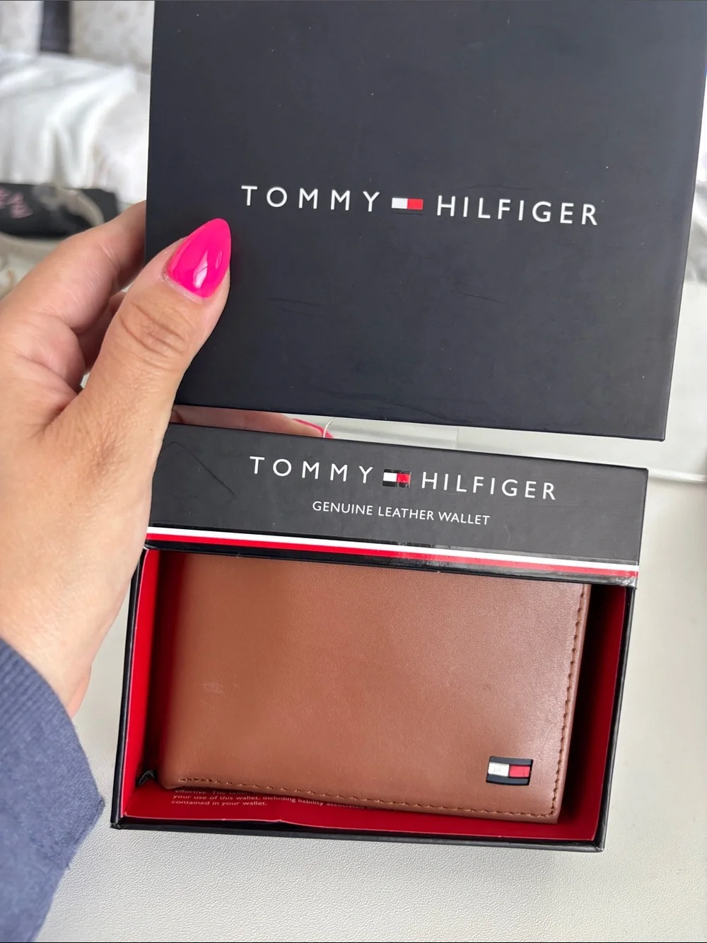 Tommy Hilfiger Brown Leather Bi-Fold Wallet with Flag Logo